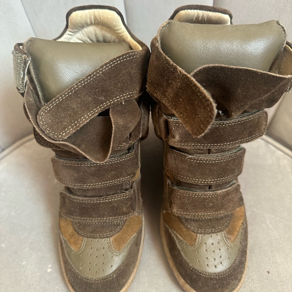 Isabel Marant Olive sneakers